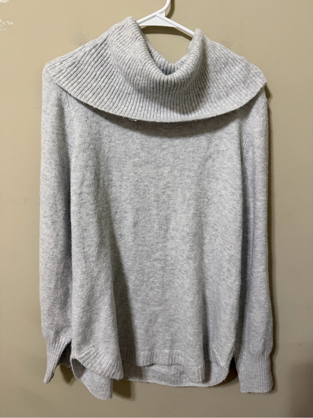 Tahari Light Gray Cowl Neck Sweater xl nwot cottagecore ultra soft